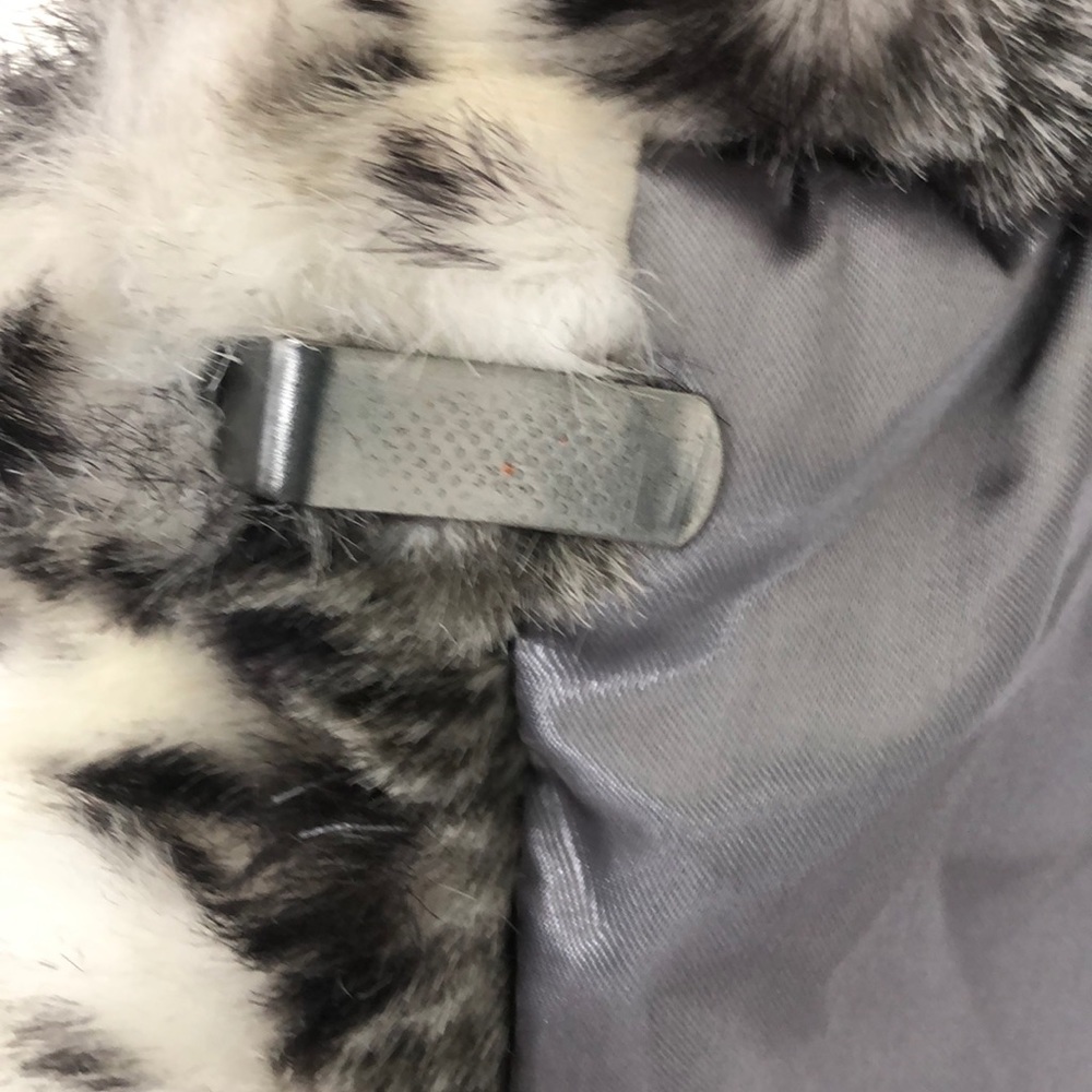 Fur jacket - Picture 4 of 7